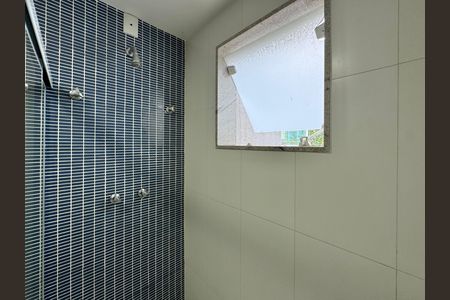 Casa de condomínio para alugar com 387m², 4 quartos e 2 vagas Casa de condomínio para alugar com 387m², 4 quartos e 2 vagasSuíte 2 - Banheiro