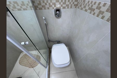 Casa de condomínio para alugar com 387m², 4 quartos e 2 vagas Casa de condomínio para alugar com 387m², 4 quartos e 2 vagasSuíte 3 - Banheiro
