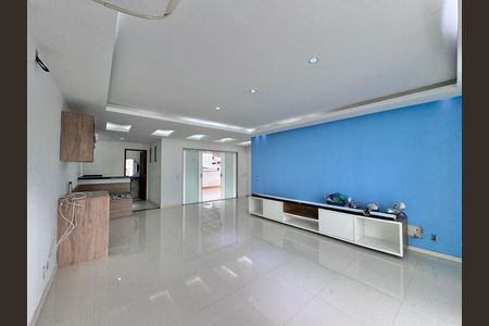 Casa de condomínio para alugar com 387m², 4 quartos e 2 vagas Casa de condomínio para alugar com 387m², 4 quartos e 2 vagasCobertura