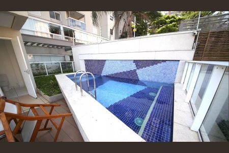 Apartamento à venda com 39m², 1 quarto e 1 vagaÁrea comum - Piscina
