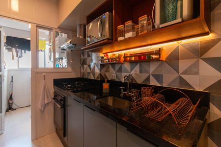 Apartamento à venda com 64m², 2 quartos e 2 vagasCozinha