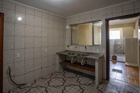 Apartamento à venda com 504m², 12 quartos e 3 vagasCasa 2 - Cozinha