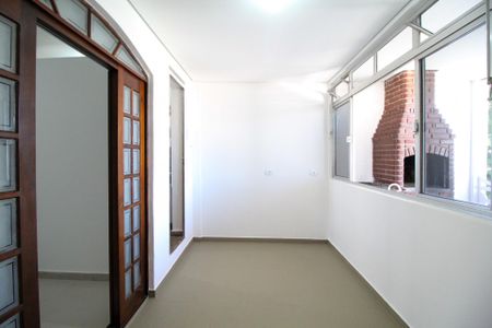 Sala de casa à venda com 12 quartos, 504m² em Conceição, Diadema