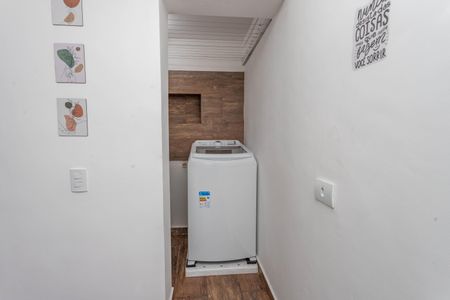 Apartamento à venda com 504m², 12 quartos e 3 vagasCasa 1 - Área de Serviço