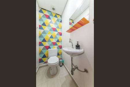 Casa à venda com 156m², 3 quartos e 2 vagasLavabo