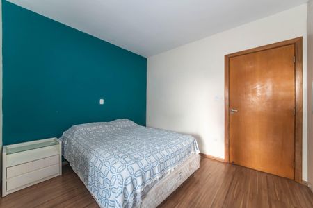 Casa à venda com 156m², 3 quartos e 2 vagasSuíte 2