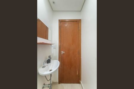 Casa à venda com 156m², 3 quartos e 2 vagasLavabo