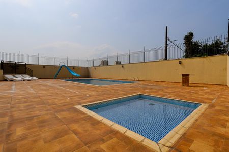 Apartamento à venda com 57m², 2 quartos e 1 vagaÁrea comum - Piscina