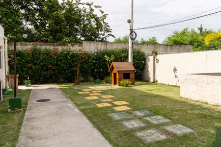 Apartamento para alugar com 47m², 2 quartos e 1 vagaÁrea comum - Salão de festas