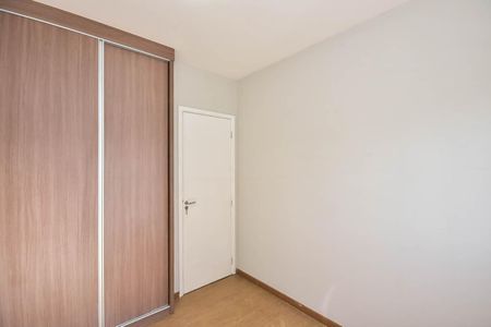 Apartamento para alugar com 69m², 3 quartos e 2 vagasQuarto 2