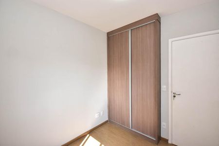 Apartamento para alugar com 69m², 3 quartos e 2 vagasQuarto 2