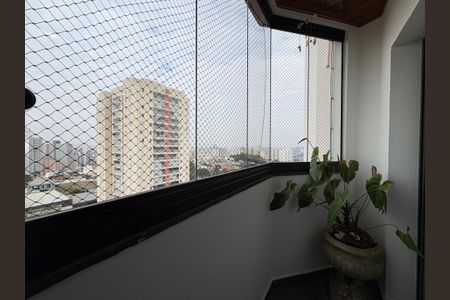 Apartamento à venda com 105m², 3 quartos e 2 vagasSacada