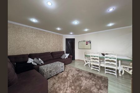Apartamento à venda com 105m², 3 quartos e 2 vagasSala