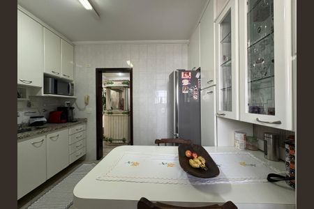 Apartamento à venda com 105m², 3 quartos e 2 vagasCozinha