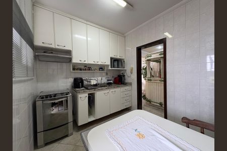 Apartamento à venda com 105m², 3 quartos e 2 vagasCozinha