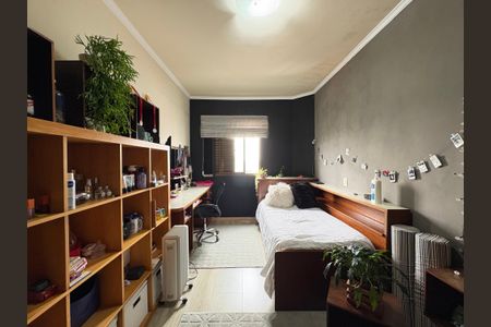 Apartamento à venda com 105m², 3 quartos e 2 vagasQuarto 2