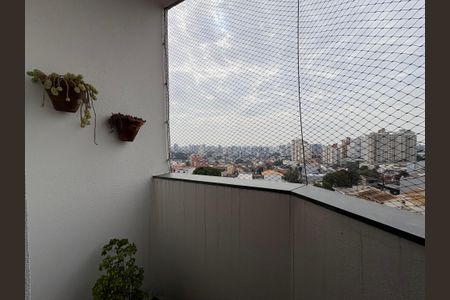Apartamento à venda com 105m², 3 quartos e 2 vagasSacada da suíte