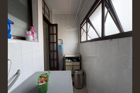 Apartamento à venda com 105m², 3 quartos e 2 vagasLavanderia