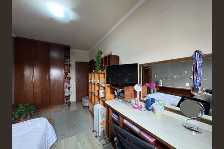 Apartamento à venda com 105m², 3 quartos e 2 vagasQuarto 2