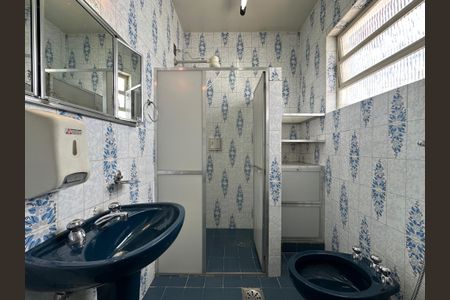 Casa à venda com 348m², 5 quartos e 6 vagas