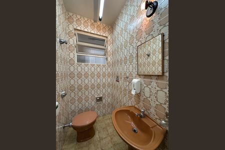 Casa à venda com 348m², 5 quartos e 6 vagas