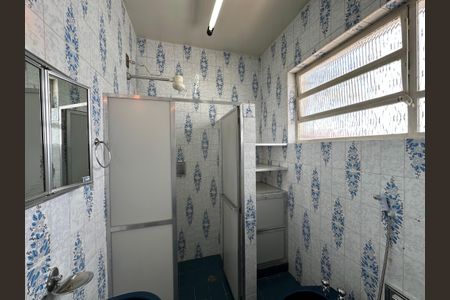 Casa à venda com 348m², 5 quartos e 6 vagas