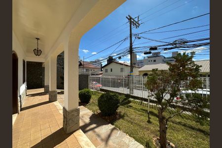 Casa à venda com 348m², 5 quartos e 6 vagas