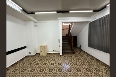 Casa à venda com 348m², 5 quartos e 6 vagas