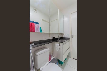Apartamento à venda com 34m², 2 quartos e sem vaga Apartamento à venda com 34m², 2 quartos e sem vagaBanheiro Social