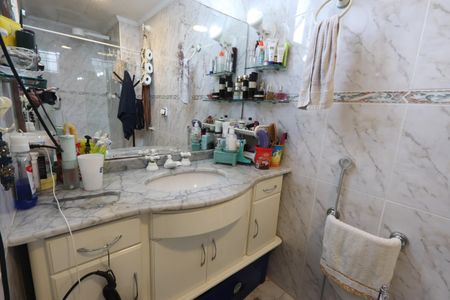 Apartamento à venda com 112m², 3 quartos e 1 vagaBanheiro da Suíte