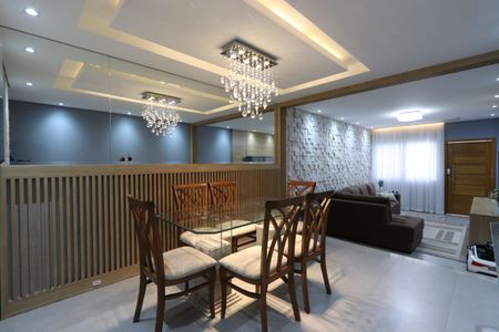 Sala de Jantar de casa à venda com 3 quartos, 240m² em Vila Lucia, São Paulo