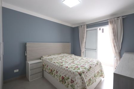 Suíte Master de casa à venda com 3 quartos, 240m² em Vila Lucia, São Paulo