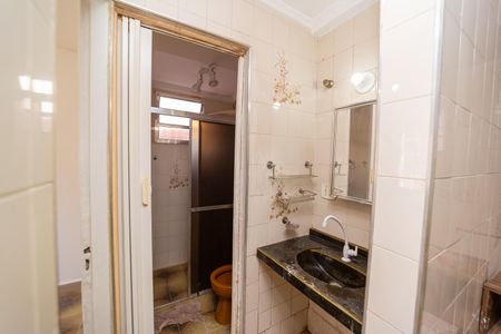 Apartamento para alugar com 53m², 2 quartos e 1 vaga Apartamento para alugar com 53m², 2 quartos e 1 vagaBanheiro