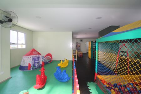 Apartamento para alugar com 60m², 3 quartos e sem vagaÁrea comum