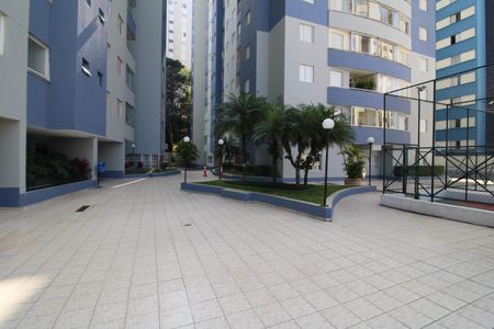 Apartamento para alugar com 60m², 3 quartos e sem vagaFachada
