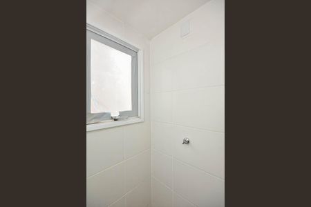 Apartamento para alugar com 44m², 2 quartos e sem vaga Apartamento para alugar com 44m², 2 quartos e sem vagaBanheiro Social