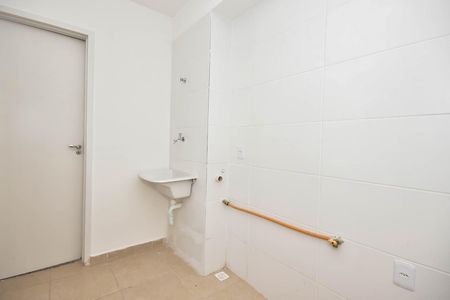 Apartamento para alugar com 44m², 2 quartos e sem vaga Apartamento para alugar com 44m², 2 quartos e sem vagaÁrea de Serviço