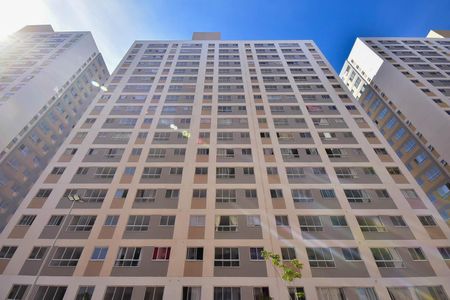 Apartamento para alugar com 44m², 2 quartos e sem vaga Apartamento para alugar com 44m², 2 quartos e sem vagaFachada