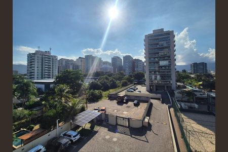 Apartamento à venda com 86m², 3 quartos e 2 vagas Apartamento à venda com 86m², 3 quartos e 2 vagasVista da Varanda
