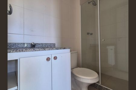 Apartamento à venda com 86m², 3 quartos e 2 vagas Apartamento à venda com 86m², 3 quartos e 2 vagasBanheiro da Suíte