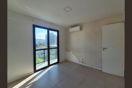 Apartamento à venda com 86m², 3 quartos e 2 vagas Apartamento à venda com 86m², 3 quartos e 2 vagasSuíte