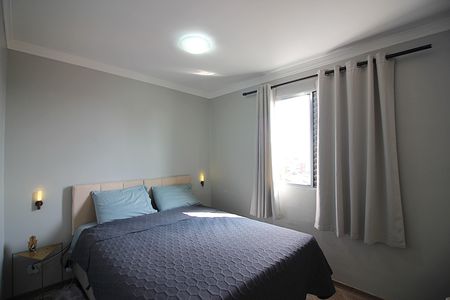 Apartamento à venda com 76m², 3 quartos e 1 vagaQuarto 2