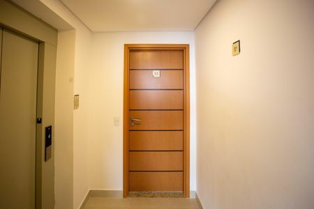 Apartamento à venda com 130m², 4 quartos e 3 vagasHall de entrada