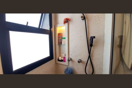 Apartamento à venda com 61m², 2 quartos e 1 vagaBanheiro Social