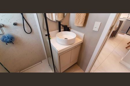 Apartamento à venda com 61m², 2 quartos e 1 vagaBanheiro Social