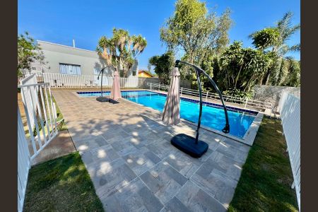 Apartamento para alugar com 41m², 2 quartos e 1 vaga Apartamento para alugar com 41m², 2 quartos e 1 vagaÁrea comum - Piscina