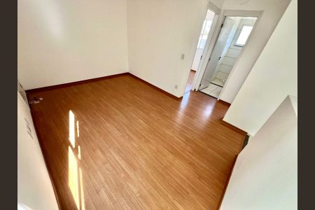 Apartamento para alugar com 41m², 2 quartos e 1 vaga Apartamento para alugar com 41m², 2 quartos e 1 vagaSala