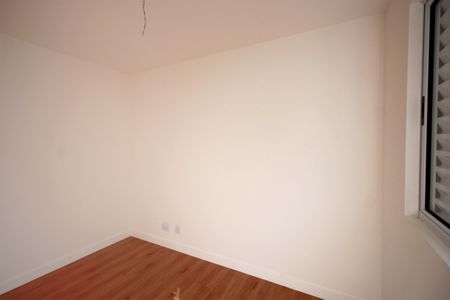 Apartamento à venda com 133m², 3 quartos e 3 vagasQuarto 2