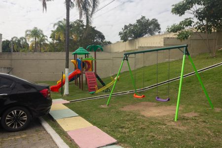 Apartamento para alugar com 45m², 2 quartos e 1 vaga Apartamento para alugar com 45m², 2 quartos e 1 vagaÁrea comum - Playground