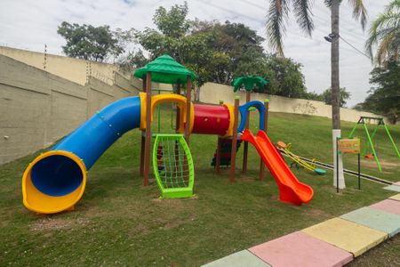 Apartamento para alugar com 45m², 2 quartos e 1 vaga Apartamento para alugar com 45m², 2 quartos e 1 vagaÁrea comum - Playground